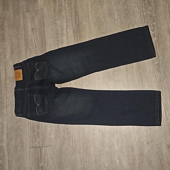 Red tab levi's - Picture 2 of 2